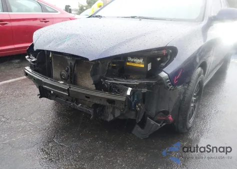 2010 Hyundai Elantra Gls z USA, uszkodzony, nr VIN KMHDU4AD4AU099703